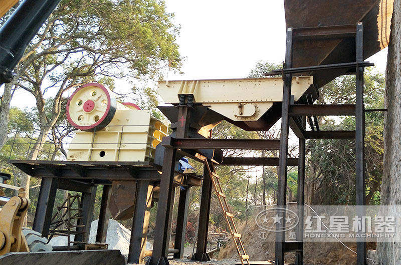 大型砂石生產(chǎn)現(xiàn)場(chǎng),用戶非常滿意 大型砂石生產(chǎn)現(xiàn)場(chǎng),用戶非常滿意