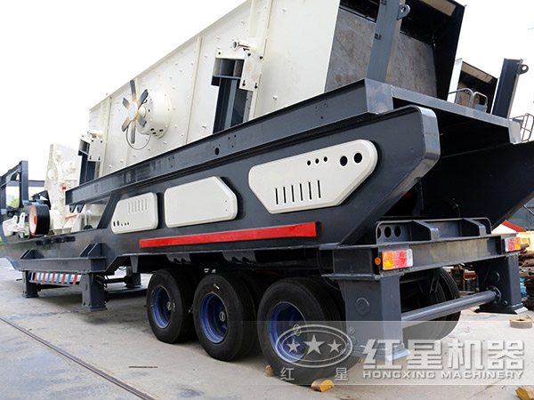 輪胎式花崗巖反擊破移動破石子機 輪胎式花崗巖反擊破移動破石子機