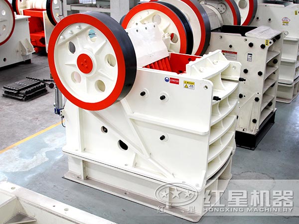 輝銅礦破碎機結(jié)構(gòu)簡單 輝銅礦破碎機結(jié)構(gòu)簡單