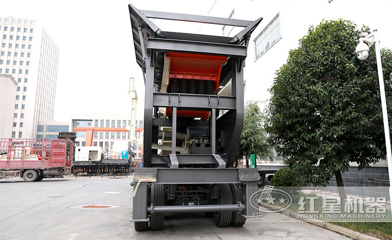 移動破碎機(jī)+振動篩，可先篩后碎或先碎后篩