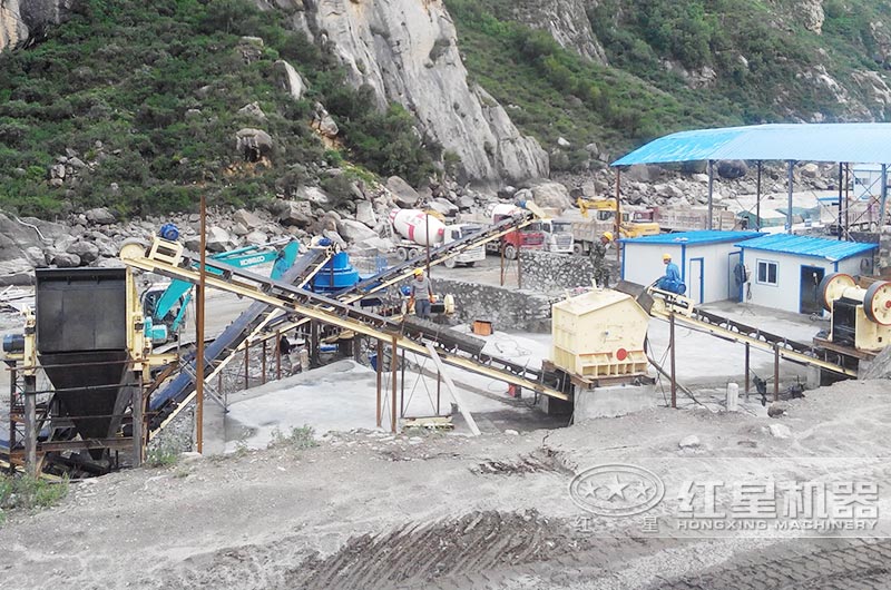 顎破機(jī)+反擊破+制砂機(jī)系列日產(chǎn)3千方石子生產(chǎn)線，回本快，助您環(huán)保無憂