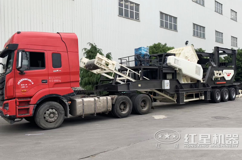 紅星移動式錘破機價格合理,現(xiàn)貨發(fā)往全國各地