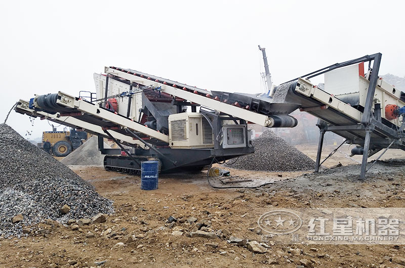河北青石移動(dòng)破碎生產(chǎn)線現(xiàn)場(chǎng)實(shí)拍3 河北青石移動(dòng)破碎生產(chǎn)線現(xiàn)場(chǎng)實(shí)拍3