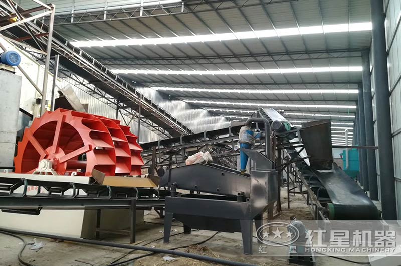 日產(chǎn)1000方洗沙機(jī)生產(chǎn)現(xiàn)場(chǎng)圖 日產(chǎn)1000方洗沙機(jī)生產(chǎn)現(xiàn)場(chǎng)圖