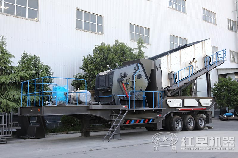 反擊式移動破碎機圖片 反擊式移動破碎機圖片