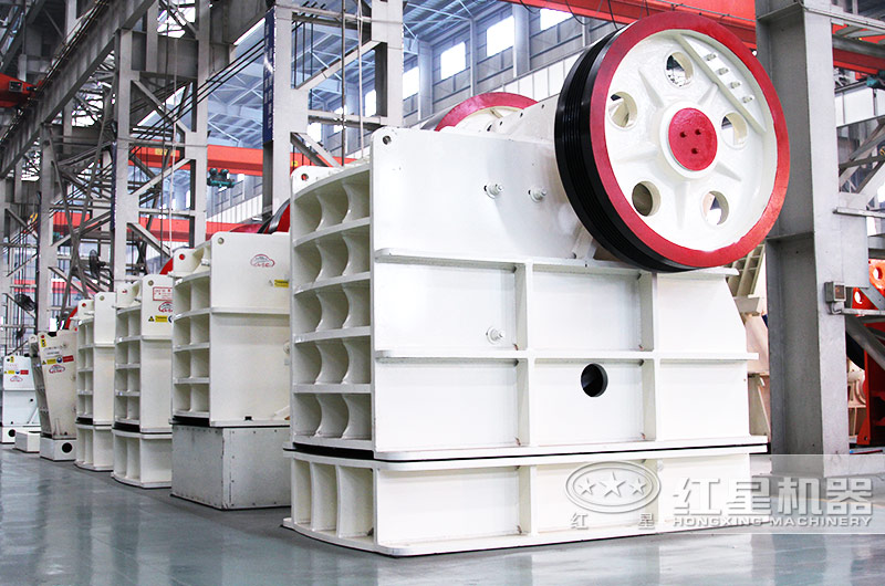 顎式破碎機設(shè)備圖片 顎式破碎機設(shè)備圖片