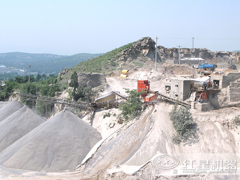 機制砂生產現(xiàn)場 機制砂生產現(xiàn)場