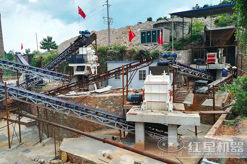 水洗砂生產現場(破碎+制砂+洗砂) 水洗砂生產現場(破碎+制砂+洗砂)