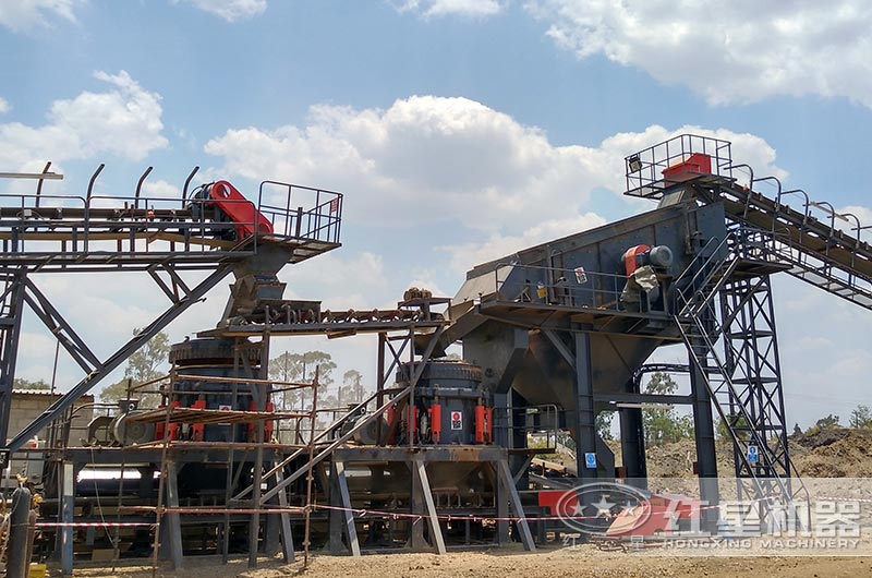 液壓圓錐破碎機客戶現場 液壓圓錐破碎機客戶現場