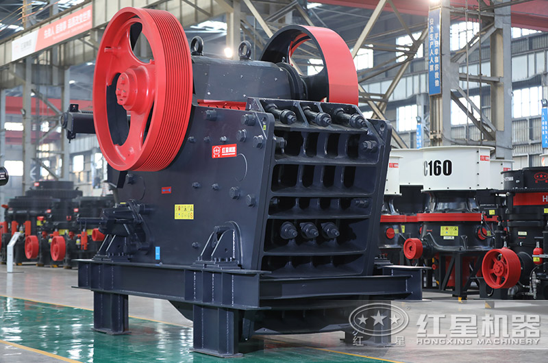 鄂式破碎機 鄂式破碎機